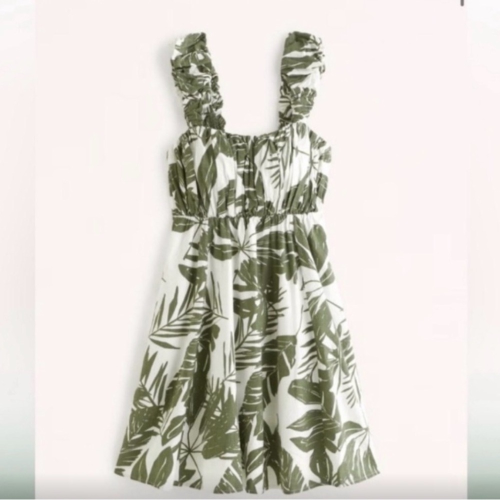 Abercrombie & Fitch Olive Leaf Print Dress size XS